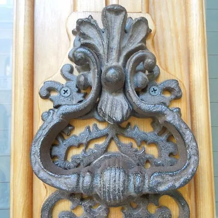 公寓 Rustic Elegance